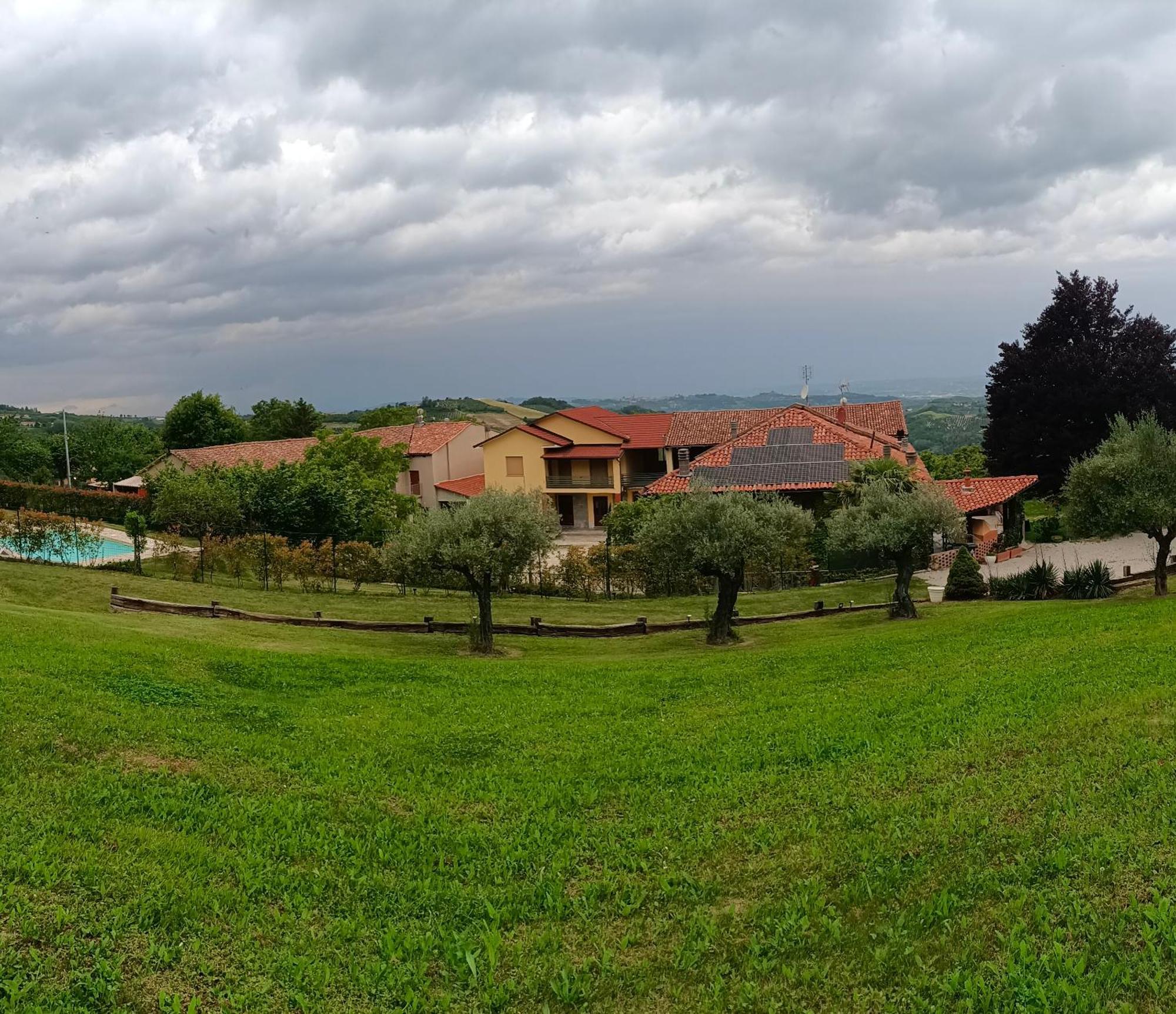 Casa Del Canta Borgomale Bagian luar foto