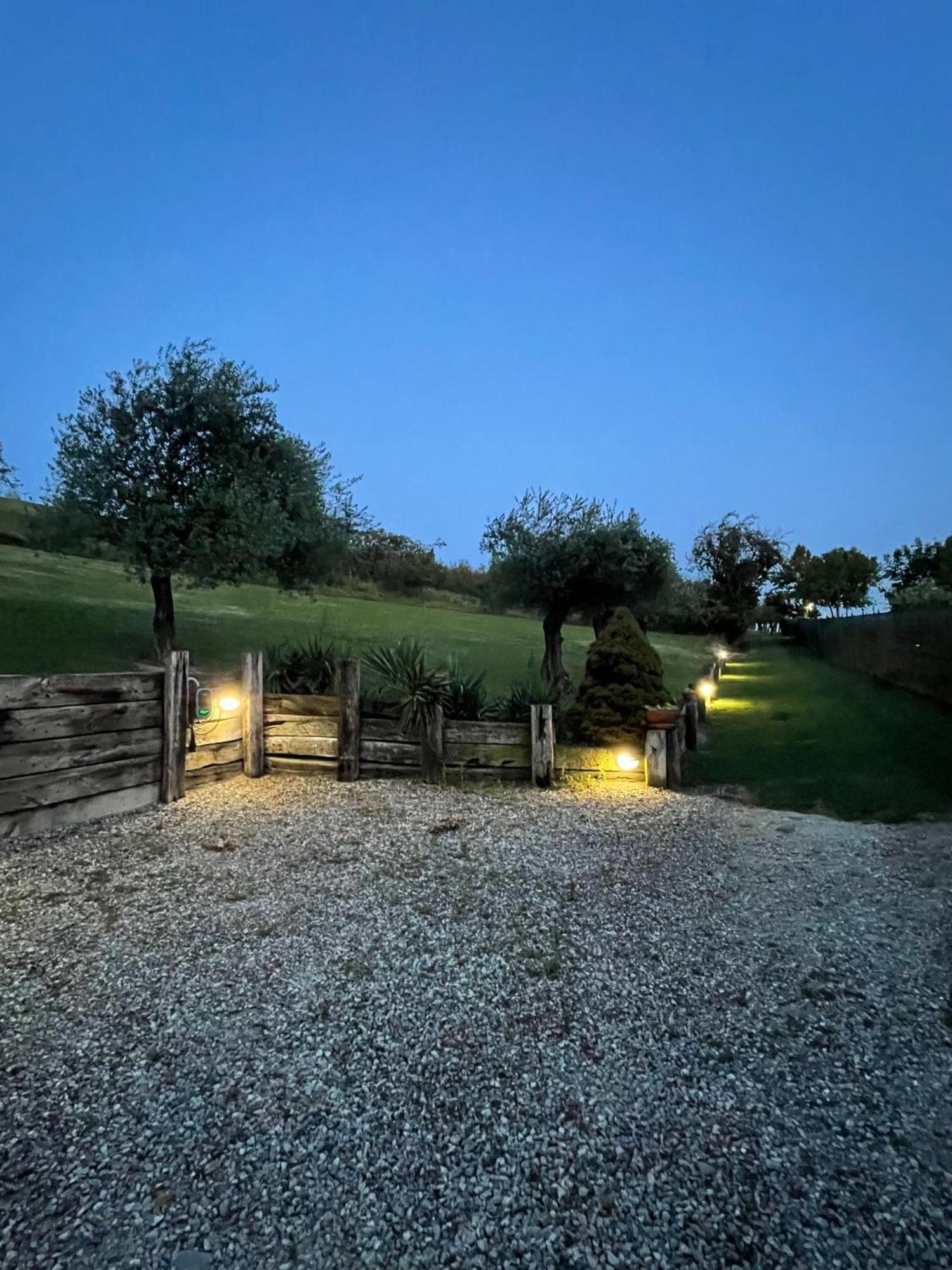 Casa Del Canta Borgomale Bagian luar foto